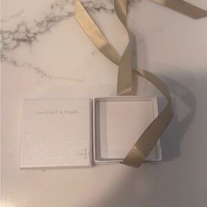 Authentic Van Cleef & Arpels Jewelry Box with Ribbon for ring